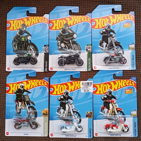 Lot of 6 Hot Wheels Diecast motorcycles brand new - still in boxes - Picture 1 of 7